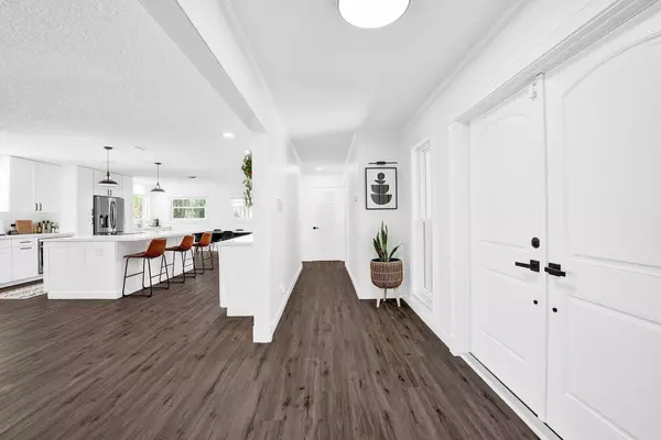 4110 Hickory DR, Palm Beach Gardens, FL 33418