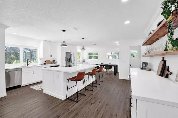 4110 Hickory DR, Palm Beach Gardens, FL 33418