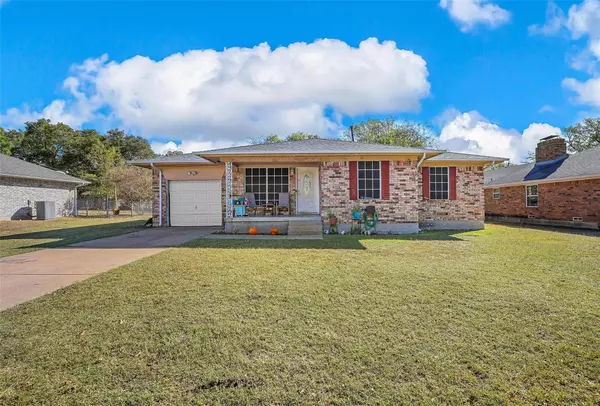 104 S Hillside Street