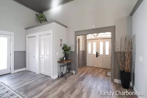 1880 Leonard NW Street, Marne, MI 49435