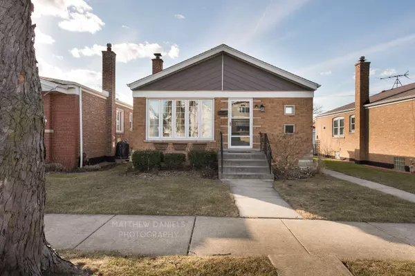 5332 S McVicker Avenue, Chicago, IL 60638