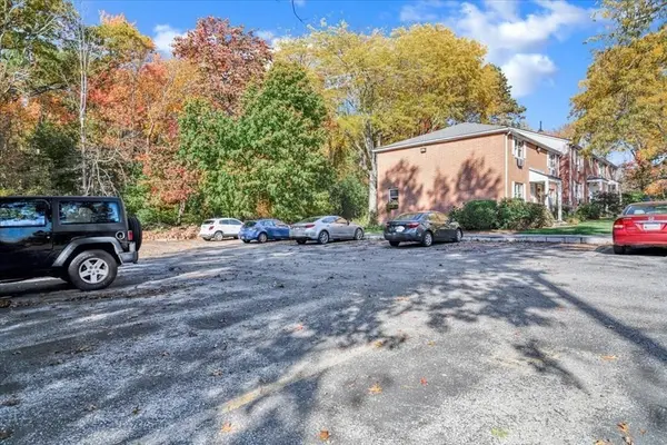 78 Jefferson St #C, North Andover, MA 01845