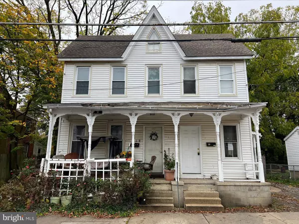 7-7 1/2 OLIVE ST, Salem, NJ 08079