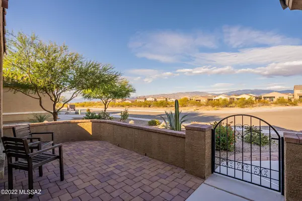 14162 E Huppenthal Boulevard, Vail, AZ 85641