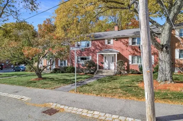 78 Jefferson St #C, North Andover, MA 01845