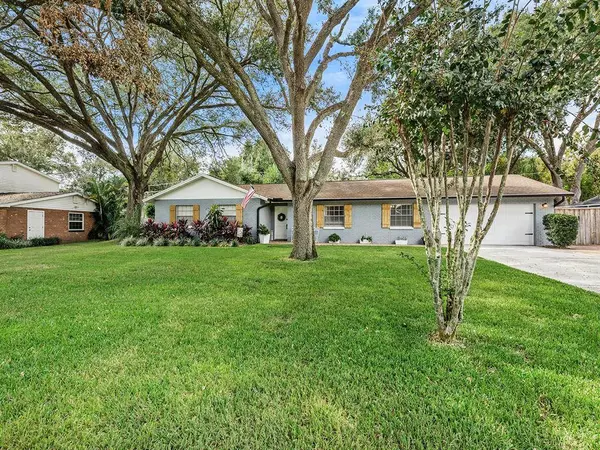 510 ROYAL GREENS DR, Temple Terrace, FL 33617