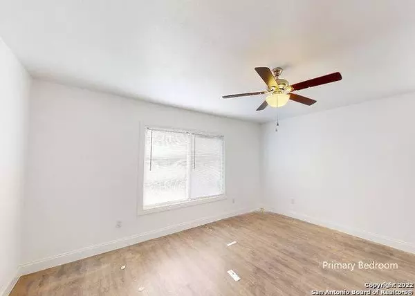 550 CARROLL ST, San Antonio, TX 78225-1436