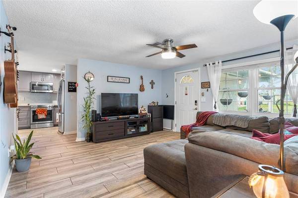 14690 54TH WAY N, Clearwater, FL 33760