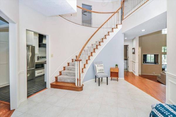 3806 Yachtclub Drive, Arlington, TX 76016