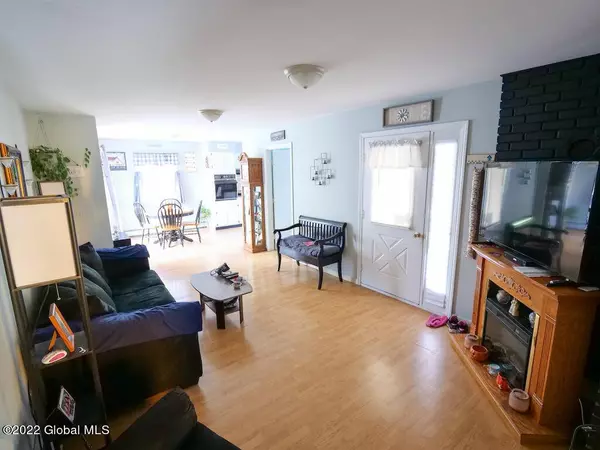 379 County Route 68, Saratoga, NY 12866