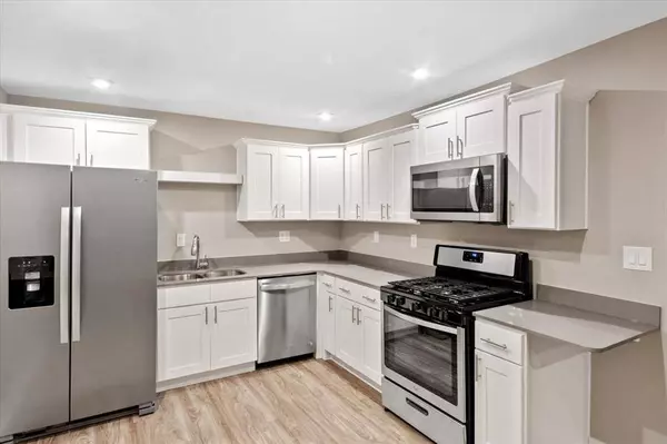 2809 S STATE AVE, Indianapolis, IN 46203