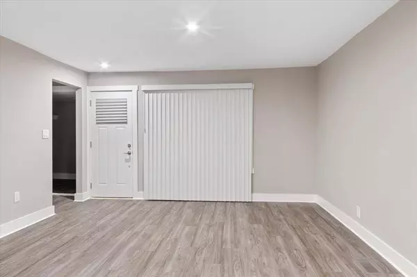 2809 S STATE AVE, Indianapolis, IN 46203