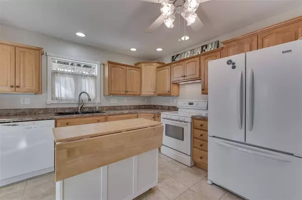 7310 N Banta RD, Bargersville, IN 46106