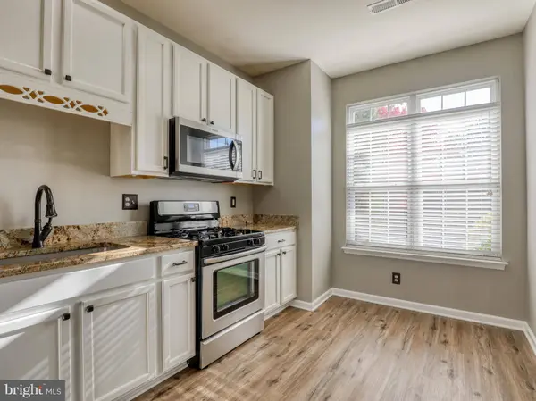 203 BERWICK LN, Stephens City, VA 22655