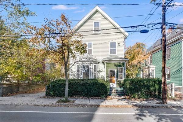 107 Ellery Street, Cambridge, MA 02138