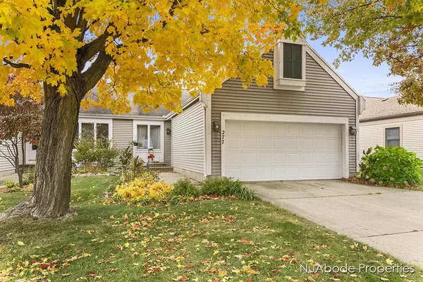 277 Rolling Greene NW Drive, Grand Rapids, MI 49534