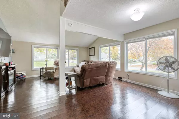 15800 PEACH WALKER DR, Bowie, MD 20716