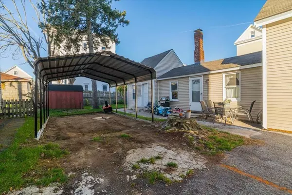 42 Exchange St, Lawrence, MA 01841