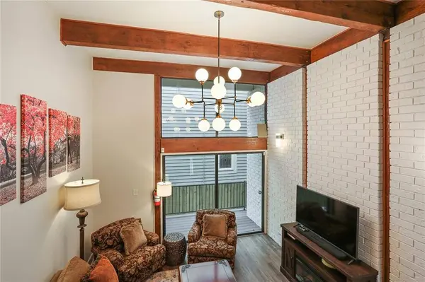 1101 NAPOLEON AVE #C, New Orleans, LA 70115