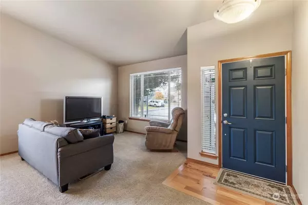 1765 179th Street Ct E, Spanaway, WA 98387