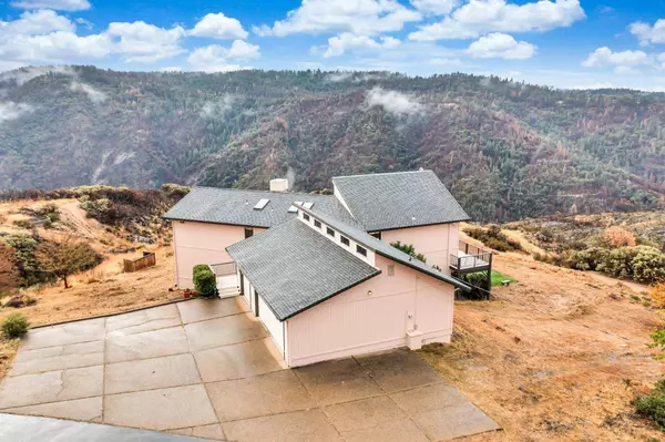 8050 Grizzly Flat RD, Somerset, CA 95684