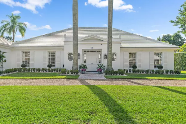 10182 SE Acorn WAY, Jupiter, FL 33469