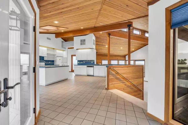 8050 Grizzly Flat RD, Somerset, CA 95684