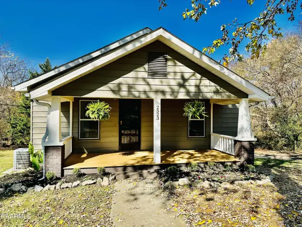 2523 Adair Ave, Knoxville, TN 37917