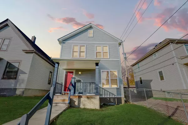 2239 N 41st St, Milwaukee, WI 53208