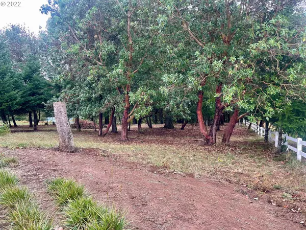 SW Mountain Home RD #Lot 2, Sherwood, OR 97140