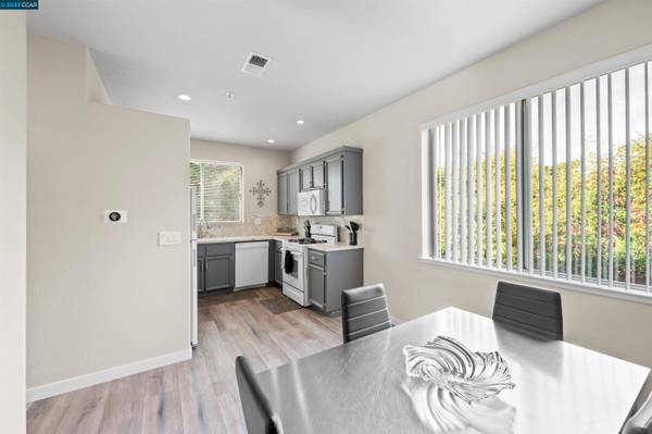 147 Claremont Ter, Santa Cruz, CA 95060