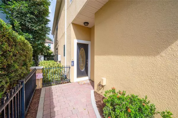 2701 W HORATIO ST #2, Tampa, FL 33609