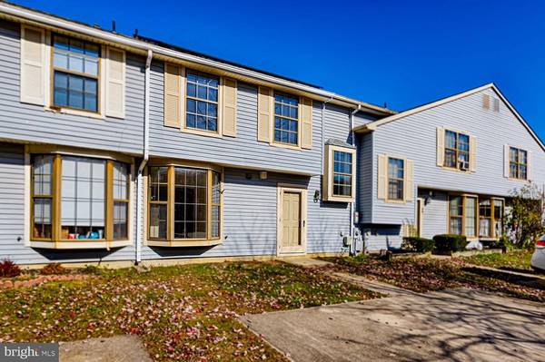 27 KANABE DR, Westampton, NJ 08060