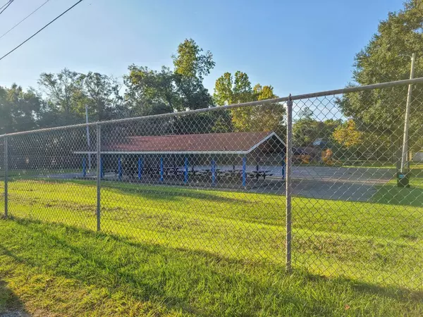 1012 Brumby Street, Quincy, FL 32351