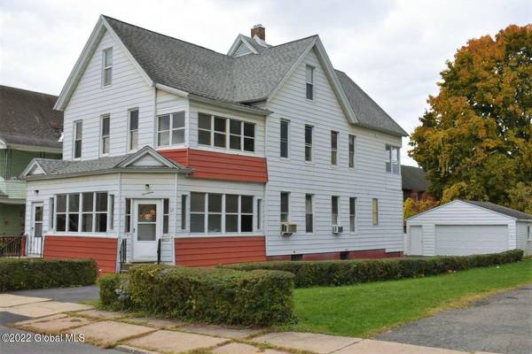 17 Eagle Street Street, Amsterdam, NY 12010