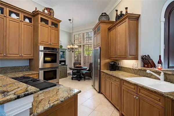 15659 Villoresi WAY, Naples, FL 34110