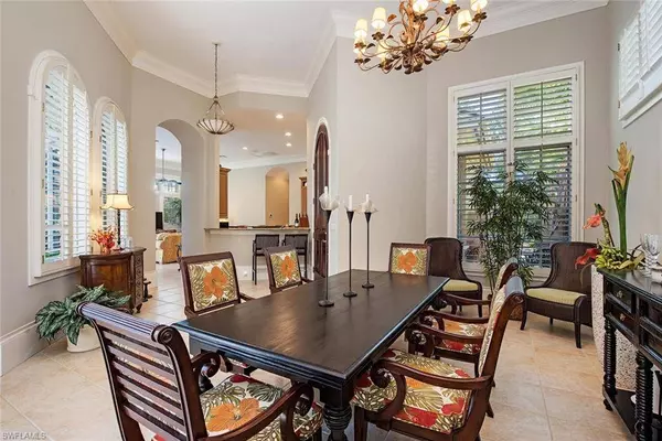 15659 Villoresi WAY, Naples, FL 34110