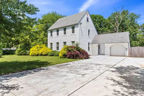 2033 Lambert Ave, Atco, NJ 08004