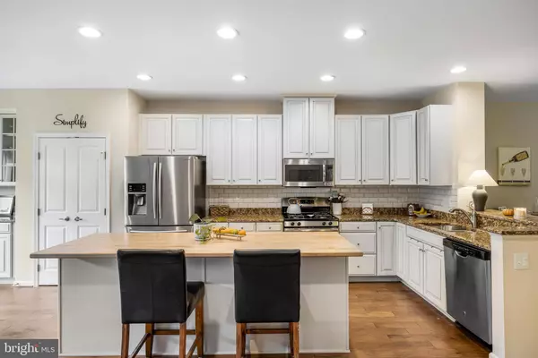 1911 LUKAS CT, Cinnaminson, NJ 08077