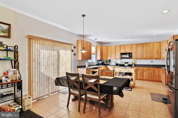 15 W BULLRUSH DR, Milford, DE 19963