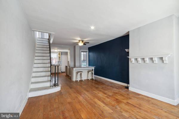 1723 S TAYLOR ST, Philadelphia, PA 19145