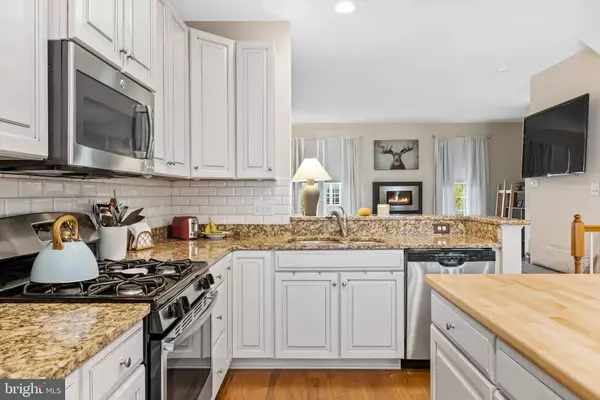 1911 LUKAS CT, Cinnaminson, NJ 08077