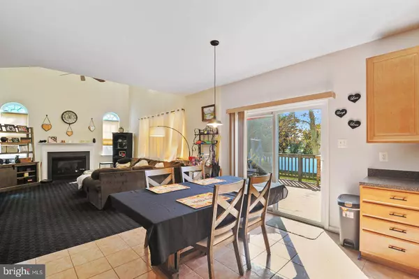 15 W BULLRUSH DR, Milford, DE 19963