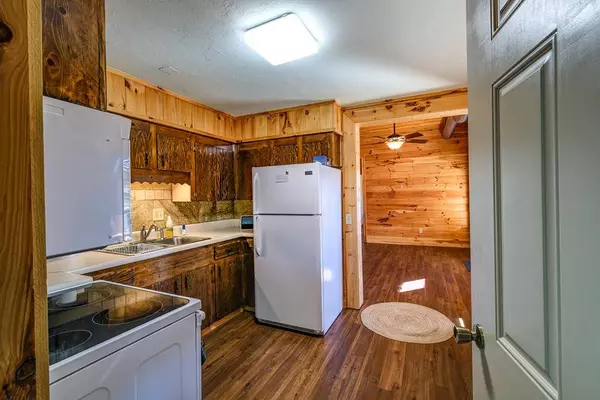 99 Upper Peachtree Road, Murphy, NC 28906