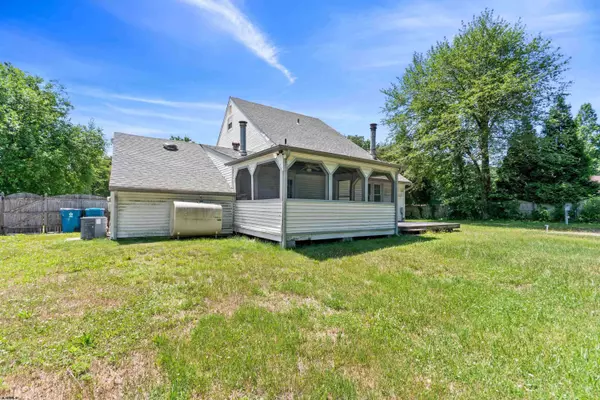 2033 Lambert Ave, Atco, NJ 08004