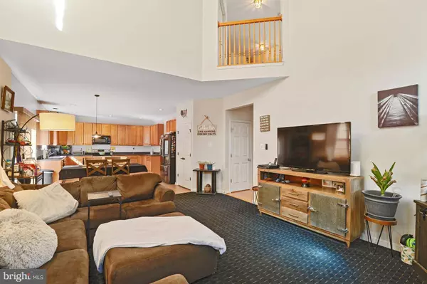 15 W BULLRUSH DR, Milford, DE 19963