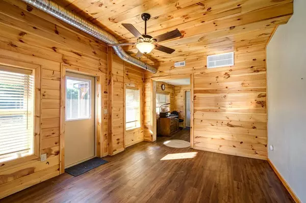 99 Upper Peachtree Road, Murphy, NC 28906