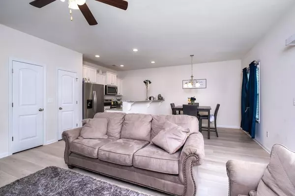 2945 Old Field, Sumter, SC 29150