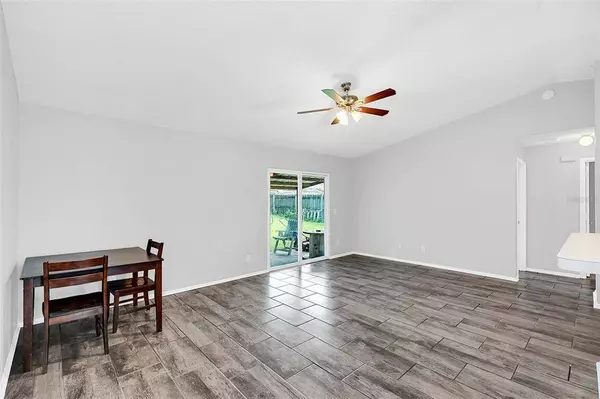 807 CLOYD DAIRY LOOP, Orlando, FL 32825