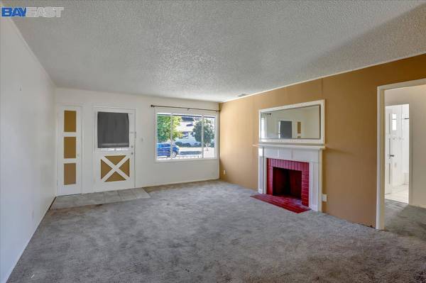 17259 Via Flores, San Lorenzo, CA 94580